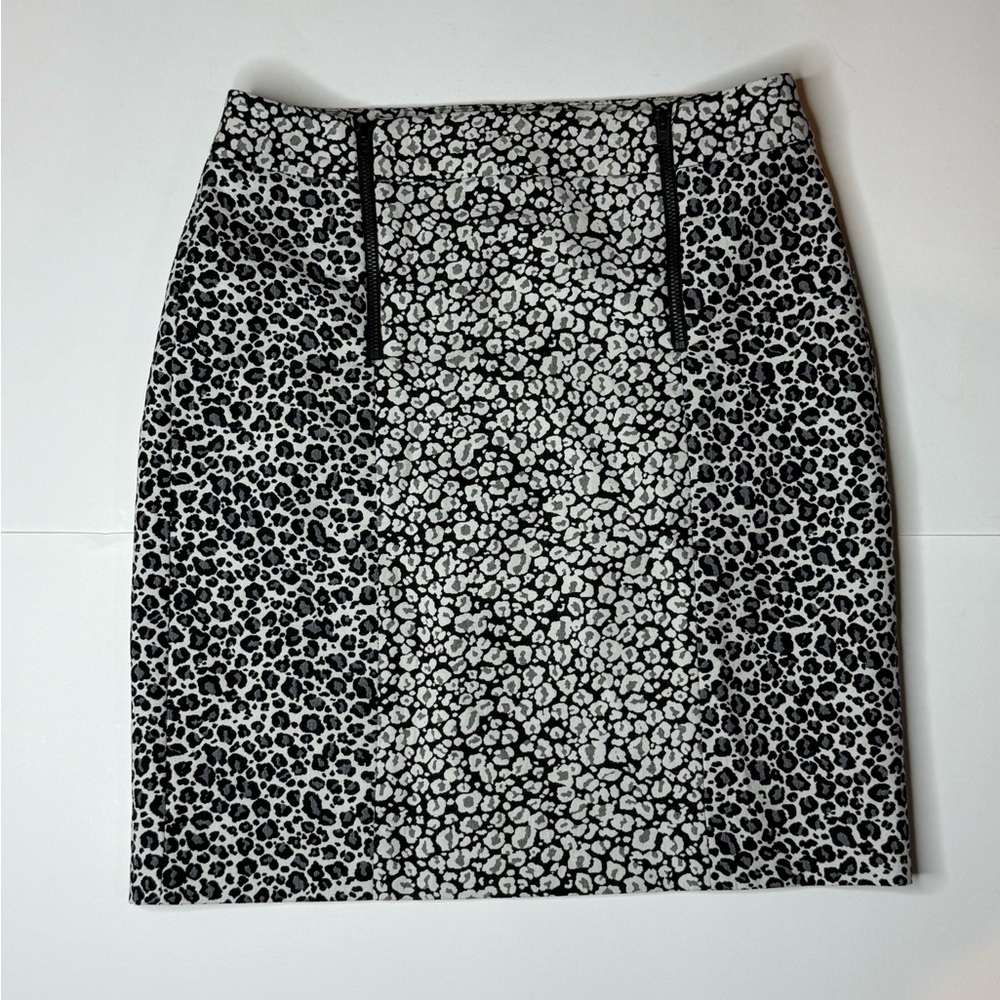 Ann Taylor Black and White Animal Print Pencil Skirt
